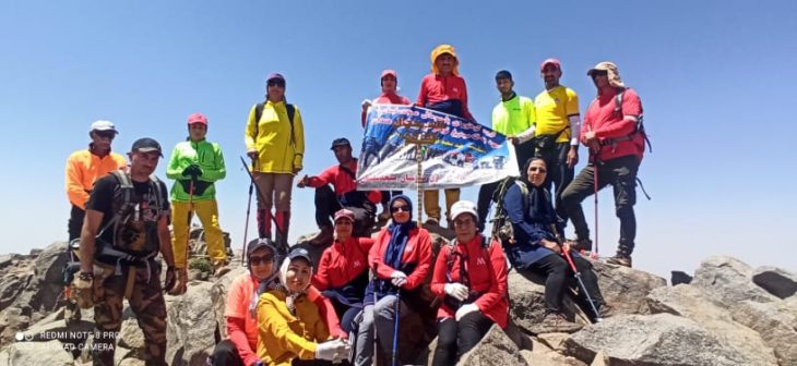 صعود گروه کوهنوردی پارسوماش به قله های کوه تویسرکان