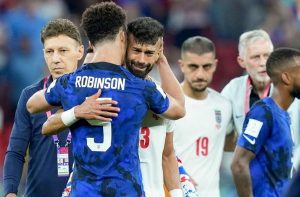 ایران می‌تواند با سری بالا به خانه برود