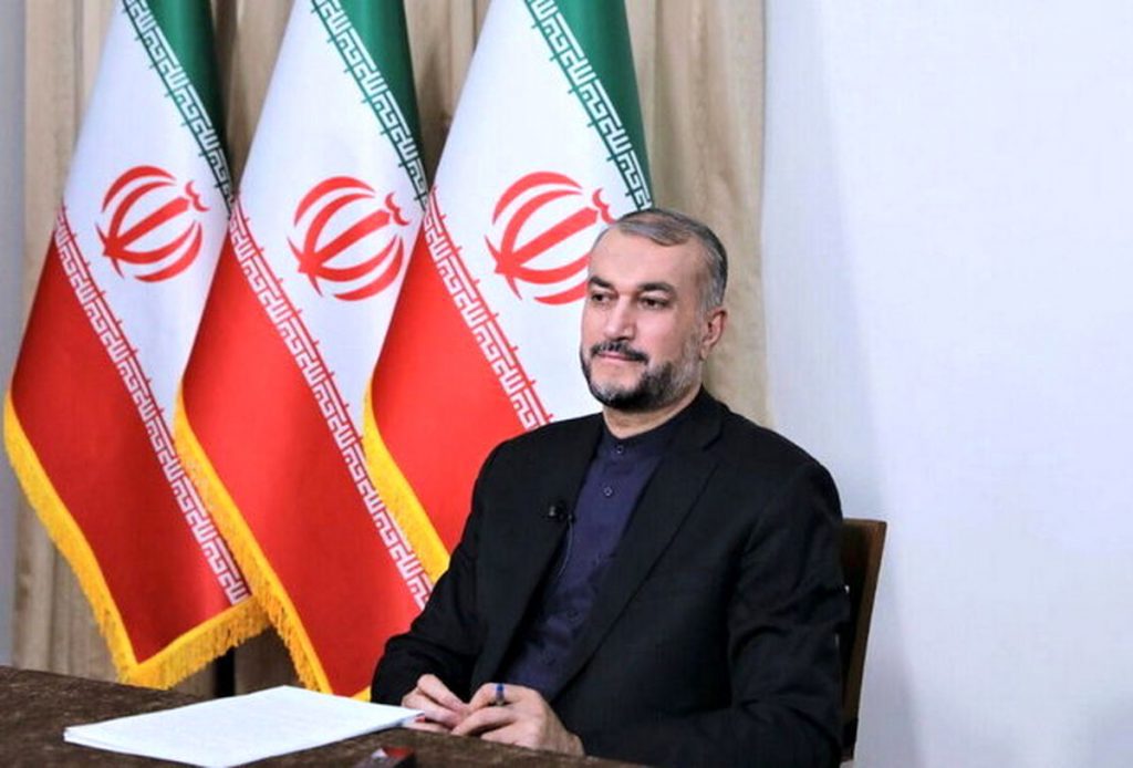 اعلام آمادگی وزیر امور خارجه برای اعزام گروه‌های موسیقی به خارج از کشور