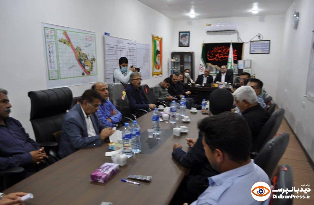 نشست خبری اصحاب رسانه شهرستان مسجدسلیمان با شهردار عنبر برگزار شد