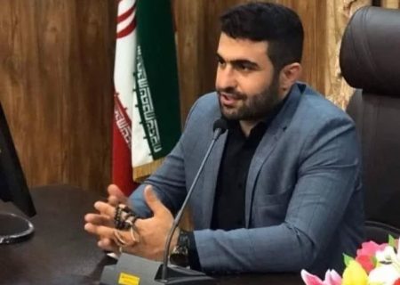 عزت‌الله بهرامی برای حضور در انتخابات شورای شهر مسجدسلیمان نام نویسی کرد