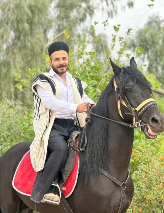 درخشش کیارش پورخداداد در مسابقات سواری استقامت اصفهان؛ کسب مقام دوم و راهیابی به رقابت‌های کشوری